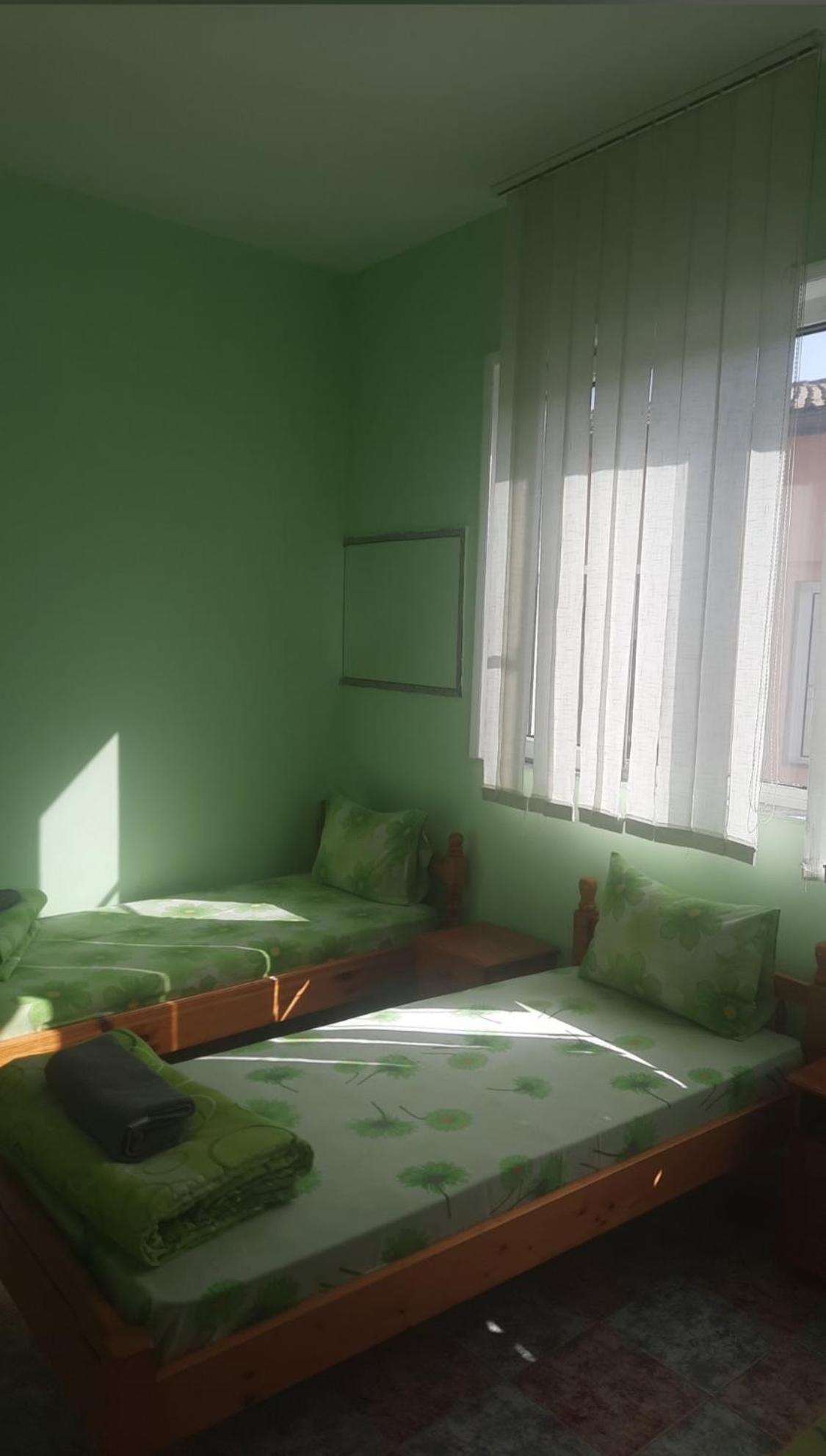 Хотел Елит Kostinbrod Exteriör bild